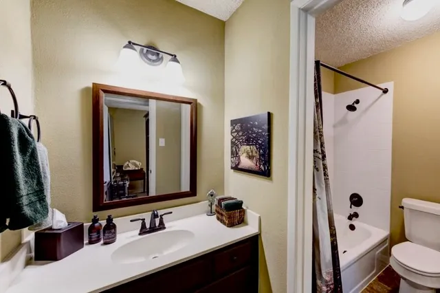 $376,900 | 11719 Cedar Form Lane, Meadows Place, TX 77477