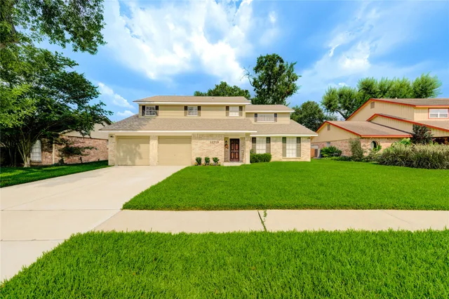 $376,900 | 11719 Cedar Form Lane, Meadows Place, TX 77477