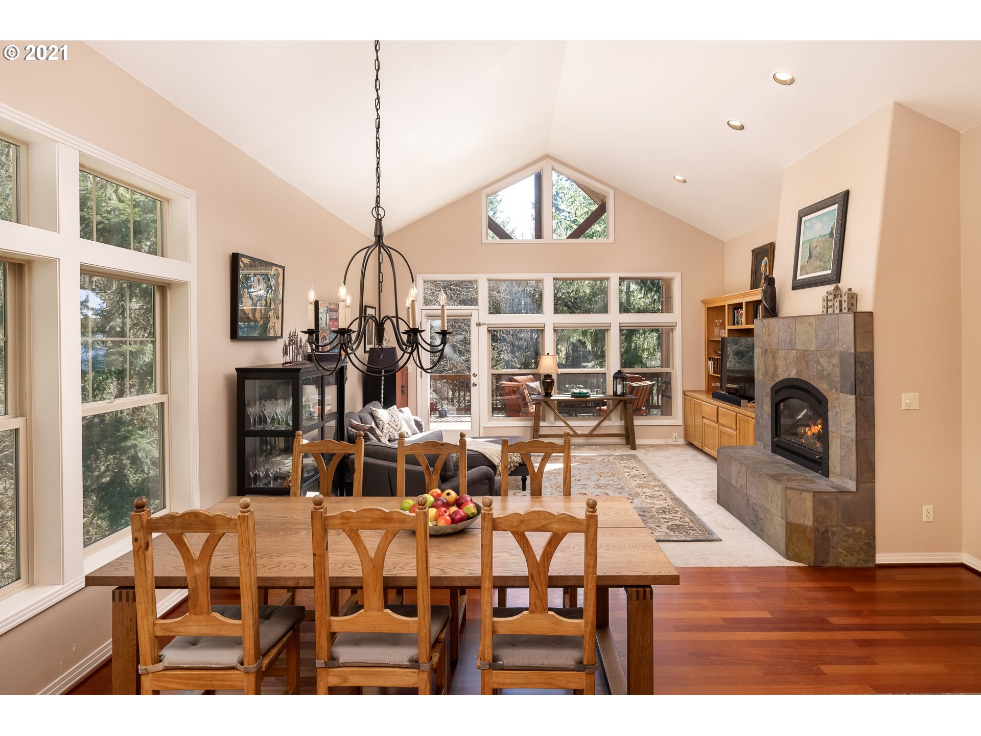 9548 Northwest Thompson Road Portland, OR 97229 - Photo 14 of 32 Gallery Image 14