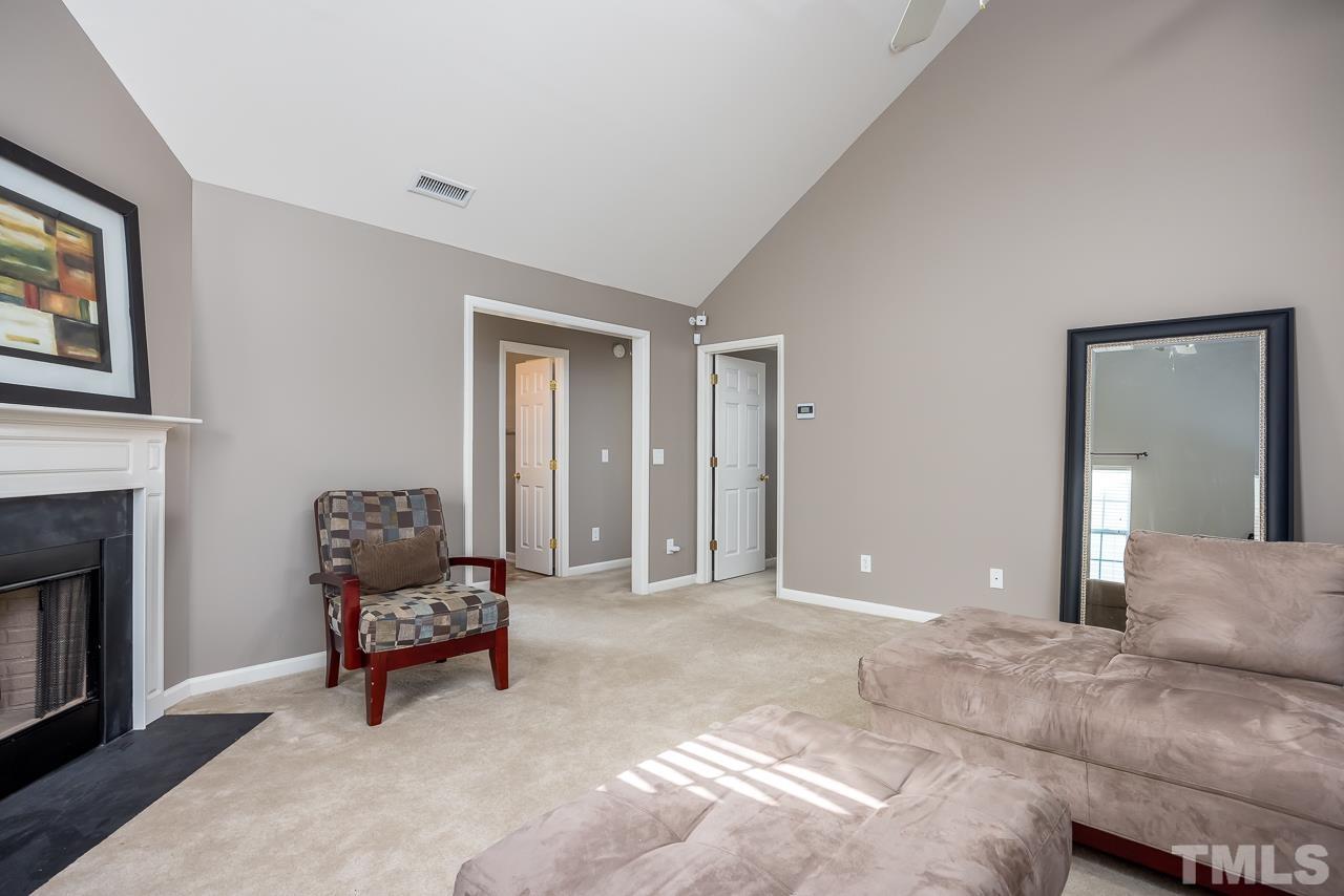 1508 Pebble Ridge Drive Raleigh, NC 27610 - Photo 3 of 30 Gallery Image 3