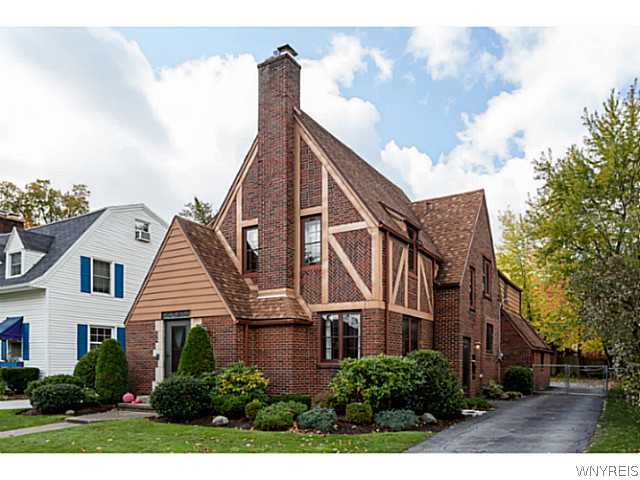 273 Brantwood Road Amherst, NY 14226 - Photo 1 of 1 Exterior Front