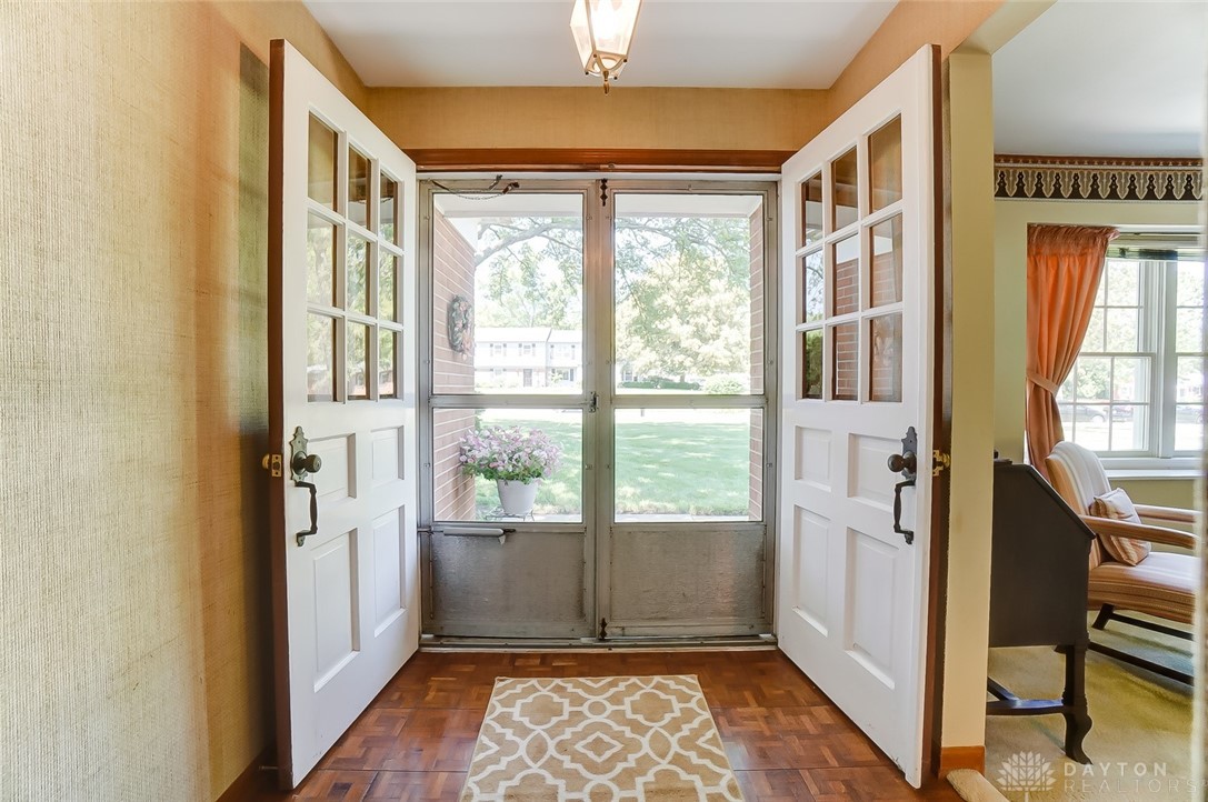 7400 Kings Run Road Dayton, OH 45459 - Photo 6 of 44 Gallery Image 6