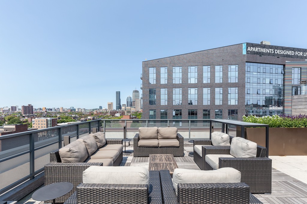 32 Traveler Street, Unit 601 Boston, MA 02118 - Photo 18 of 25