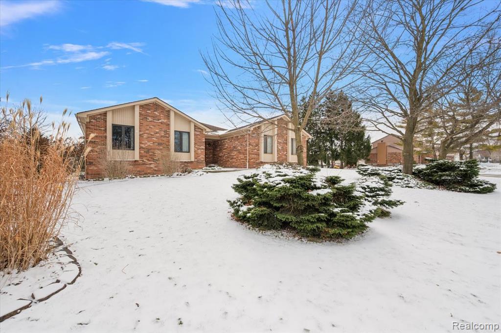 2251 Highsplint Drive Rochester Hills, MI 48307 - Photo 46 of 68