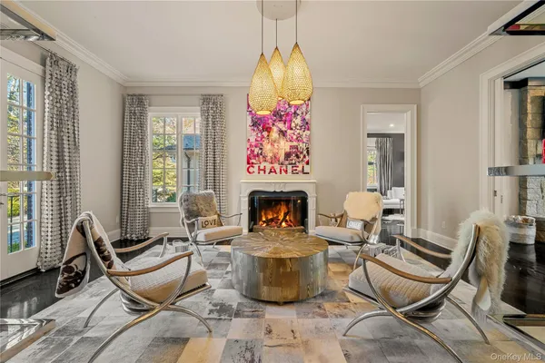 $5,699,000 | 8 Serenite Lane, Muttontown, NY 11791