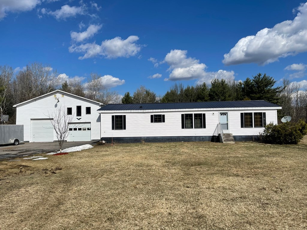 188 Boas Road Mooers Forks, NY 12959 - Photo 37 of 42 Gallery Image 37