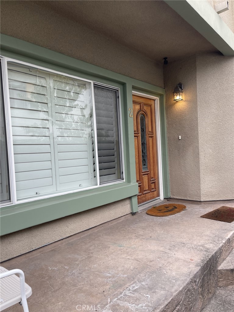 255 North Michigan Avenue Pasadena, CA 91106 - Photo 3 of 18 a view of a room with a large window