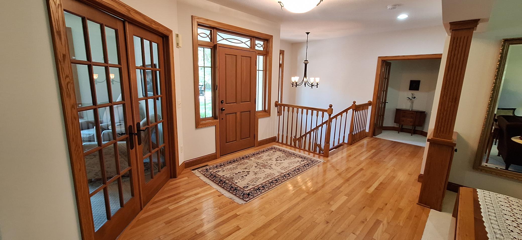 1900 Timber Ridge Drive Burnsville, MN 55306 - Photo 6 of 18
