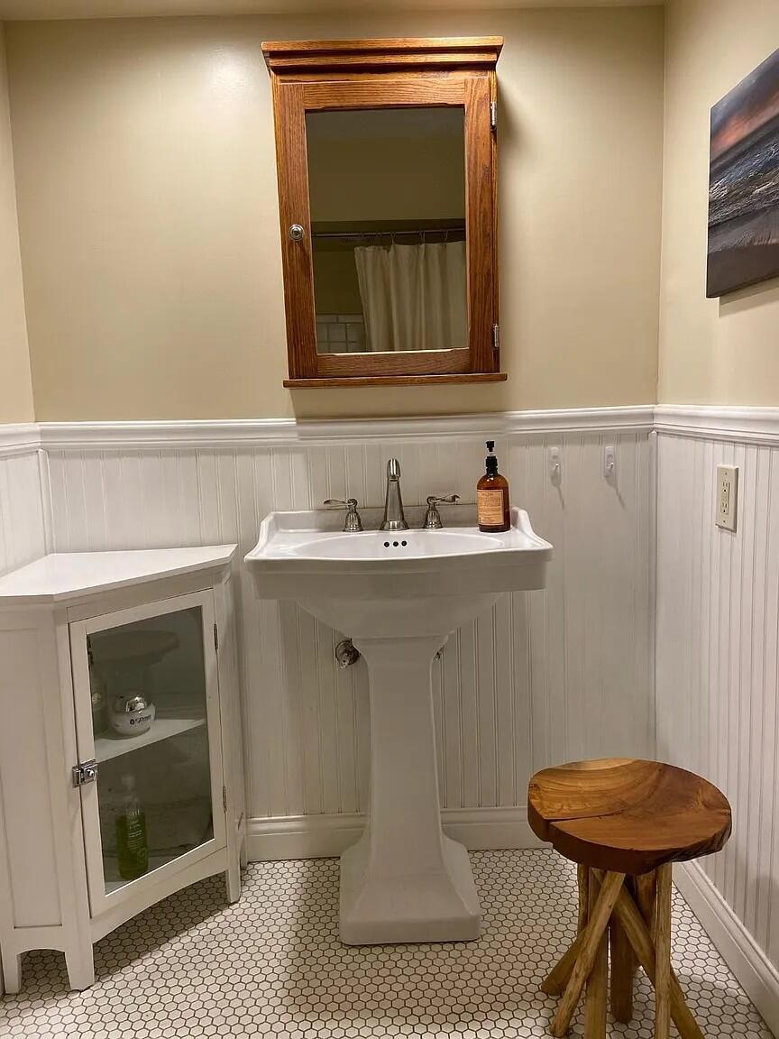 1841 Ridgecliff Road Columbus, OH 43221 - Photo 28 of 39 Full Bath
