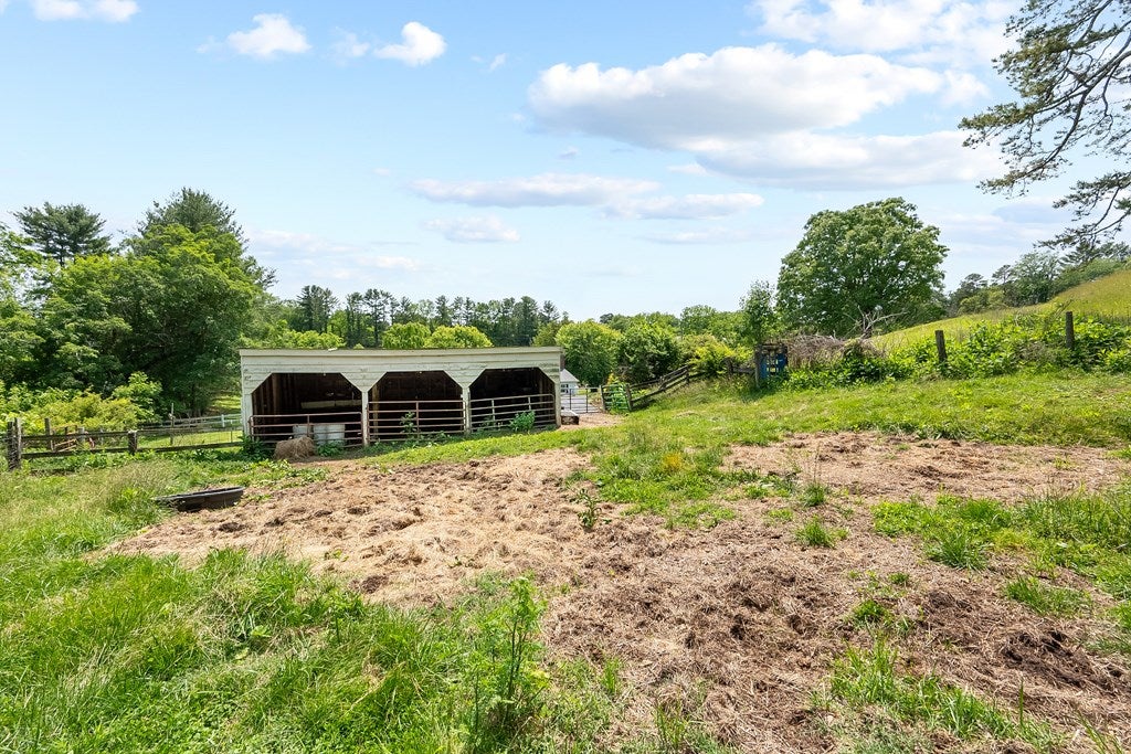 1714 Fort Chiswell Road Max Meadows, VA 24360 - Photo 85 of 100 Gallery Image 85