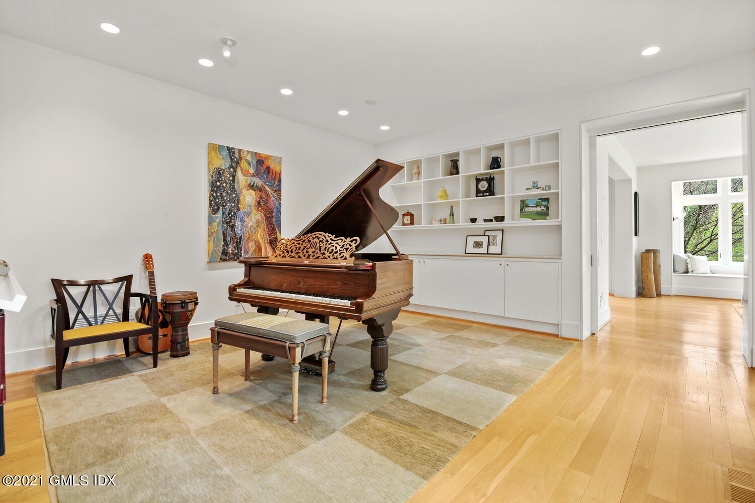 665 River Rd Cos Cob CT 06807-large-020-
