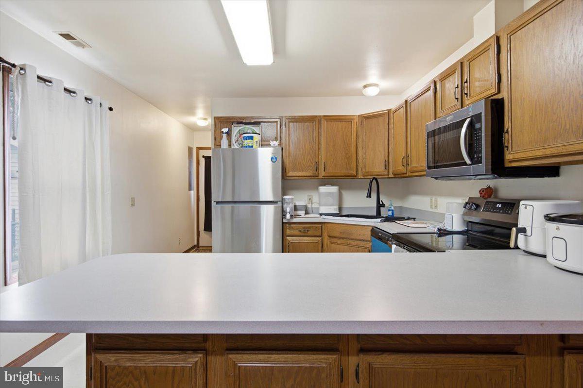 113 Chambers Street Preston, MD 21655 - Photo 8 of 25 07-Kitchen