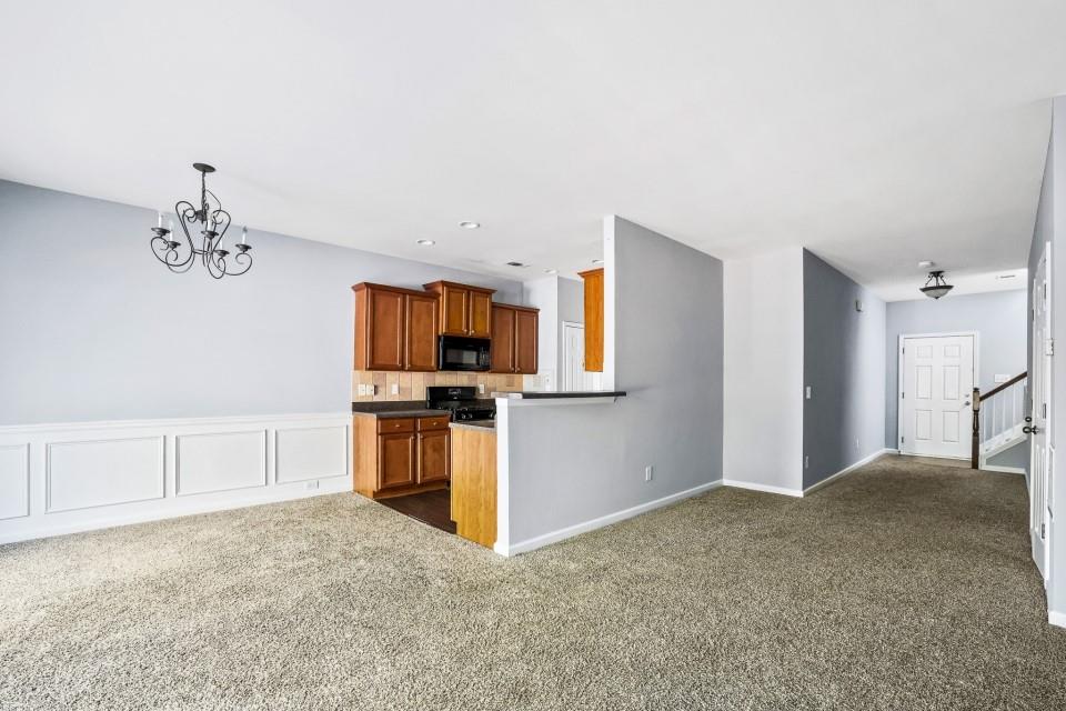 2872 Cross Creek Court Cumming, GA 30040 - Photo 2 of 10