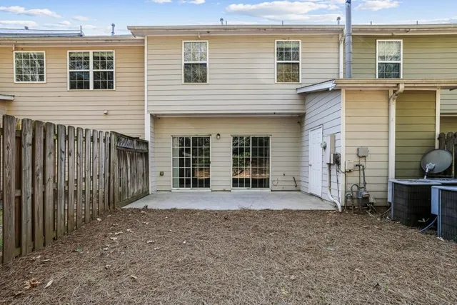 $2,200 | 2872 Cross Creek Court, Cumming, GA 30040