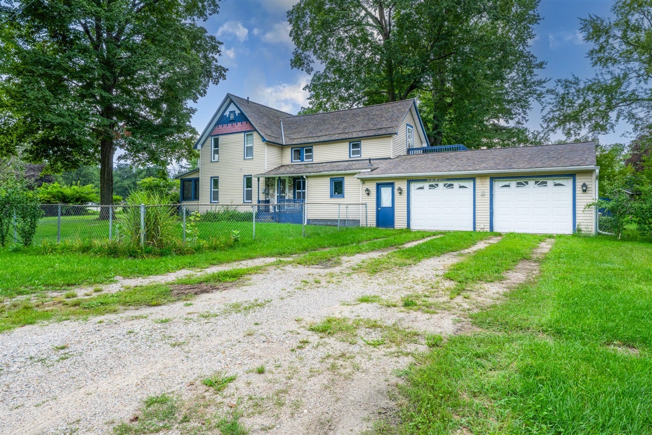 4960 Paw Paw Lake Road Coloma, MI 49038 - Photo 2 of 33 Gallery Image 2