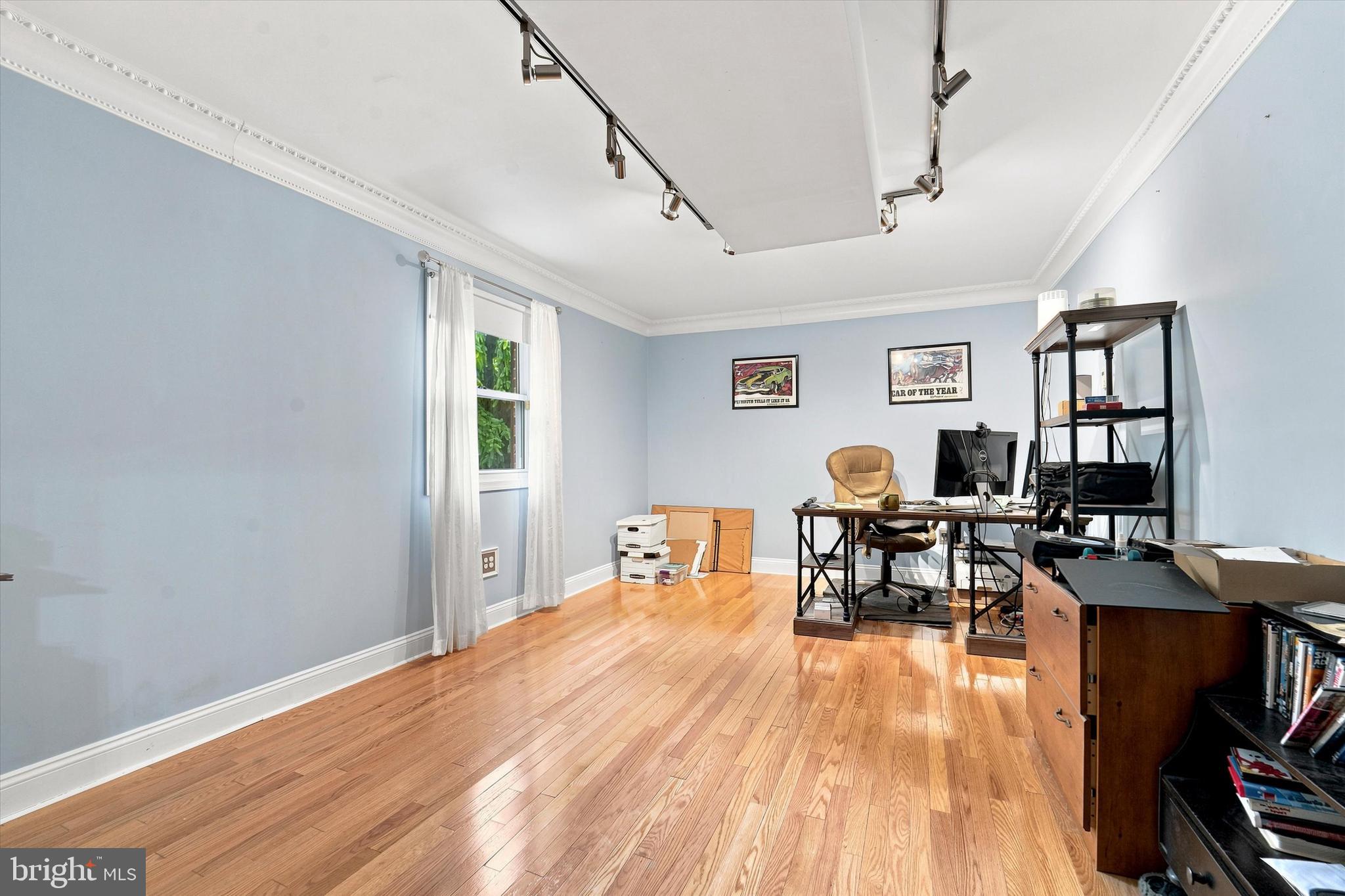 190 Twining Ford Road Richboro, PA 18954 - Photo 10 of 39 1st floor bedroom or office