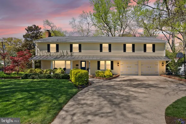 $1,249,000 | 8510 Camden Street, Alexandria, VA 22308