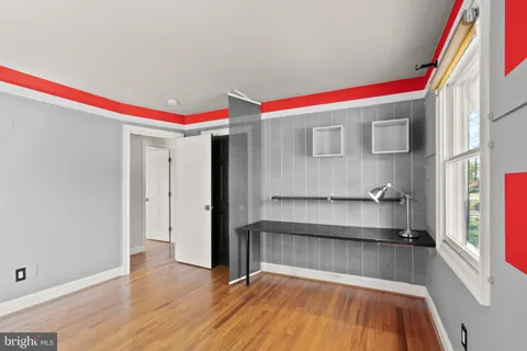 $1,249,000 | 8510 Camden Street, Alexandria, VA 22308