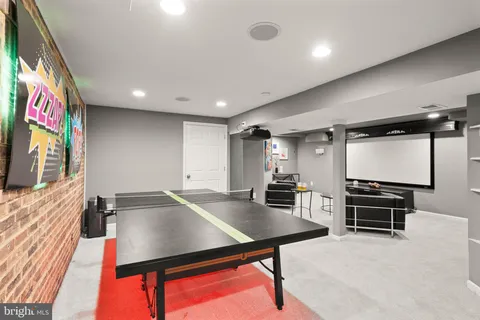 $1,249,000 | 8510 Camden Street, Alexandria, VA 22308