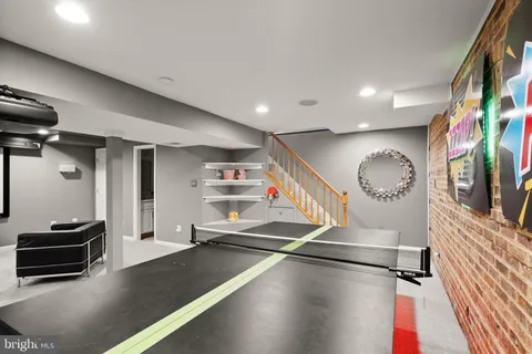 $1,249,000 | 8510 Camden Street, Alexandria, VA 22308