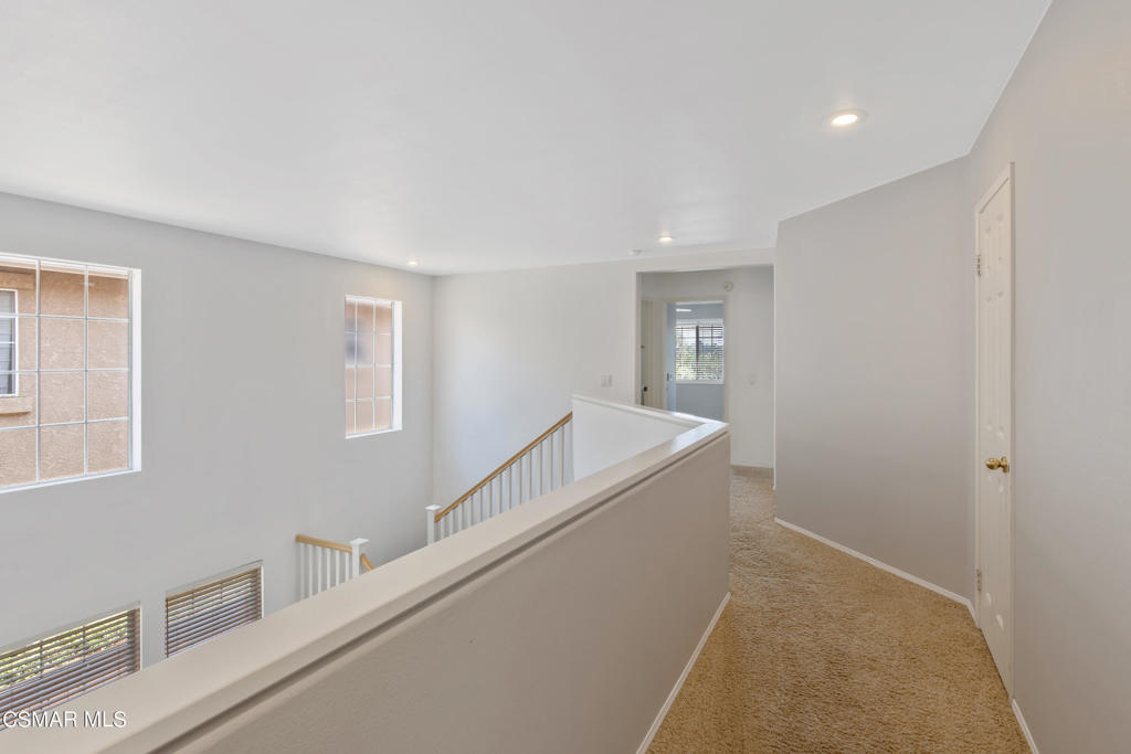 869 Aloe Lane Simi Valley, CA 93065 - Photo 19 of 31 a view of hallway with window