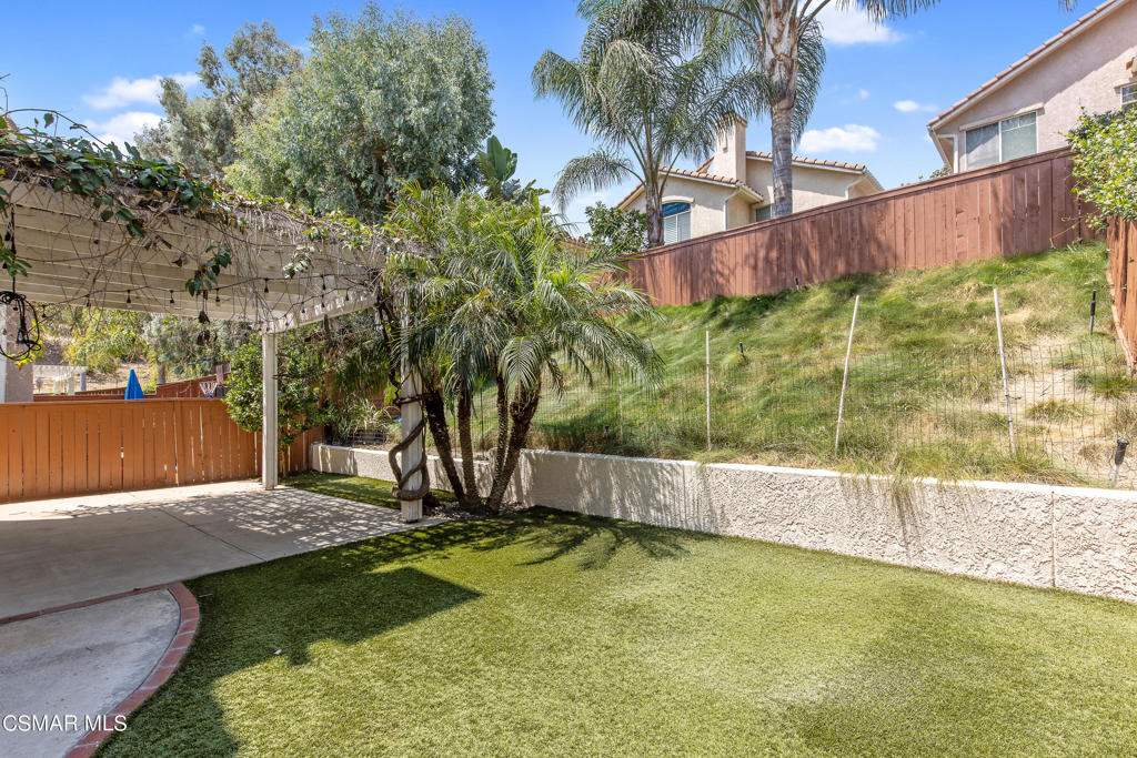 869 Aloe Lane Simi Valley, CA 93065 - Photo 28 of 31 a view of a backyard