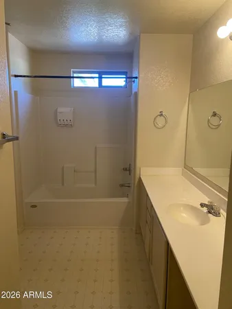 $1,850 | 1312 South Boulder Court, Unit E, Gilbert, AZ 85296
