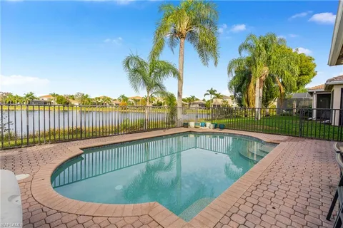 $514,900 | 10487 Winged Elm Lane, Fort Myers, FL 33913