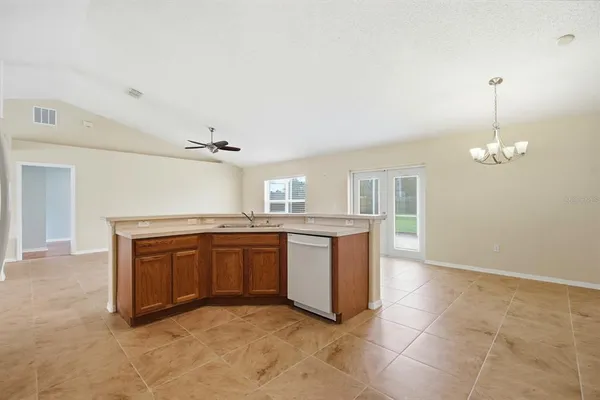 $2,000 | 33 Brownstone Lane, Palm Coast, FL 32137
