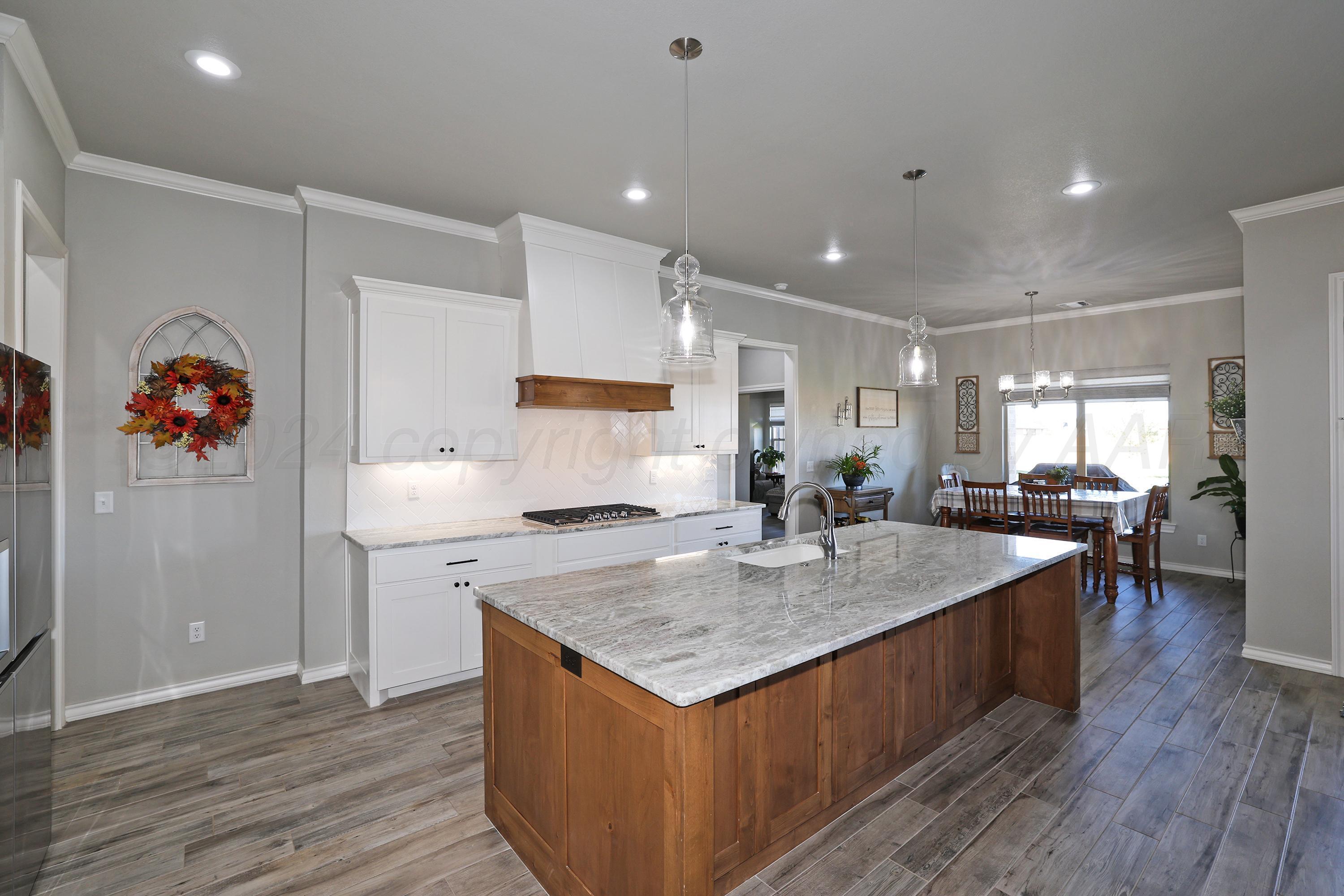 8806 Shadow Bend Avenue Amarillo, TX 79119 - Photo 11 of 48 15-Kitchen & Dining