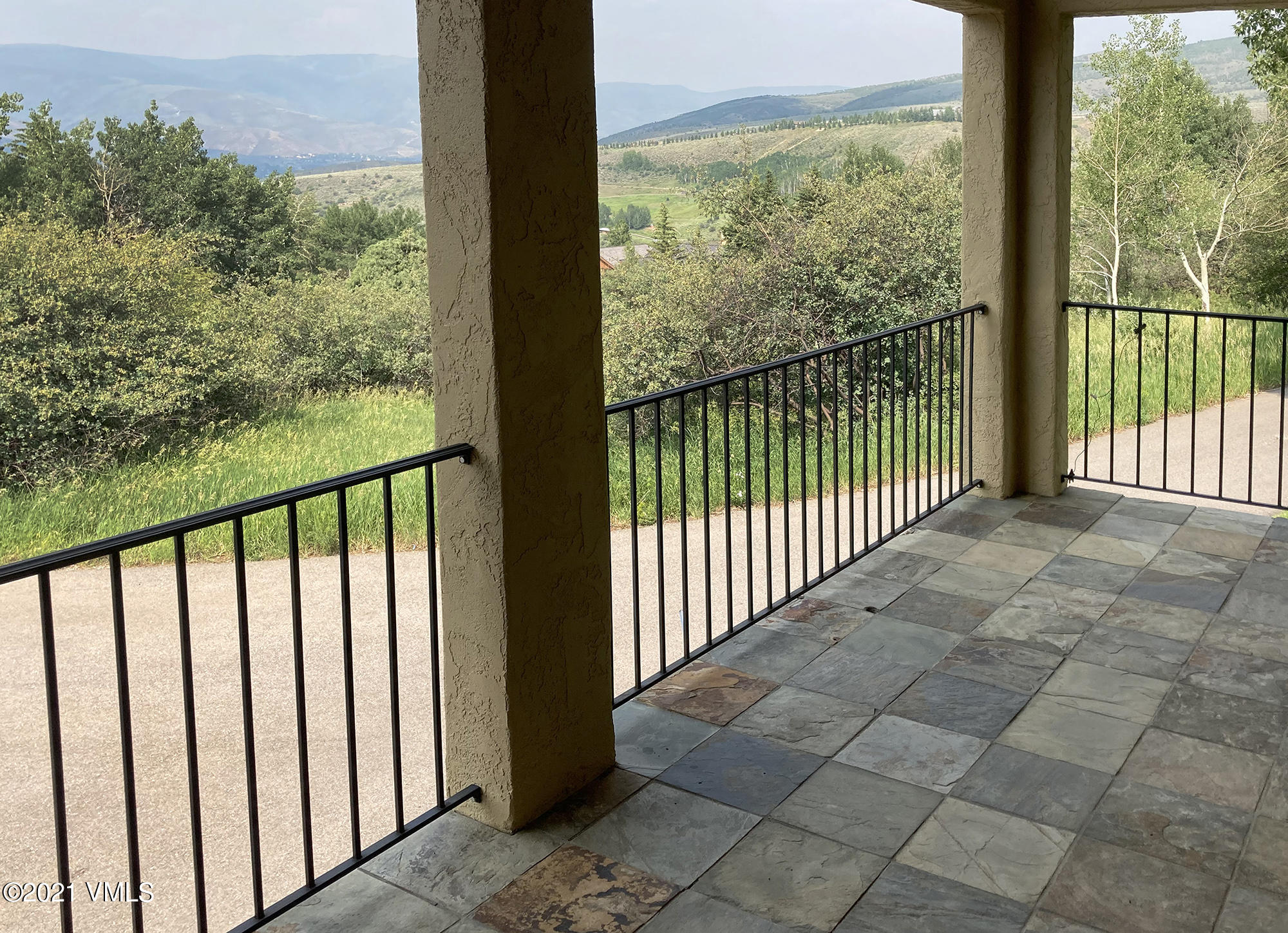 683 Eagle Crest Road Edwards, CO 81632 - Photo 19 of 47 a view of a balcony with yard