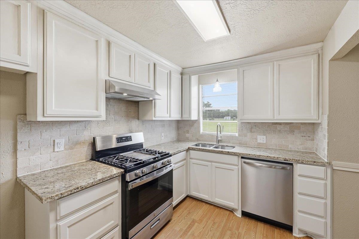 17261 County Line Road Winnie, TX 77665 - Photo 9 of 30