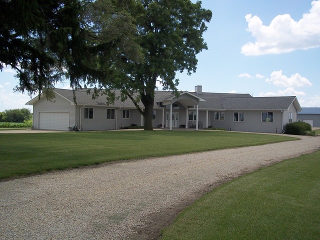 2037 Locust Road Steward, IL 60553 - Photo 1 of 24