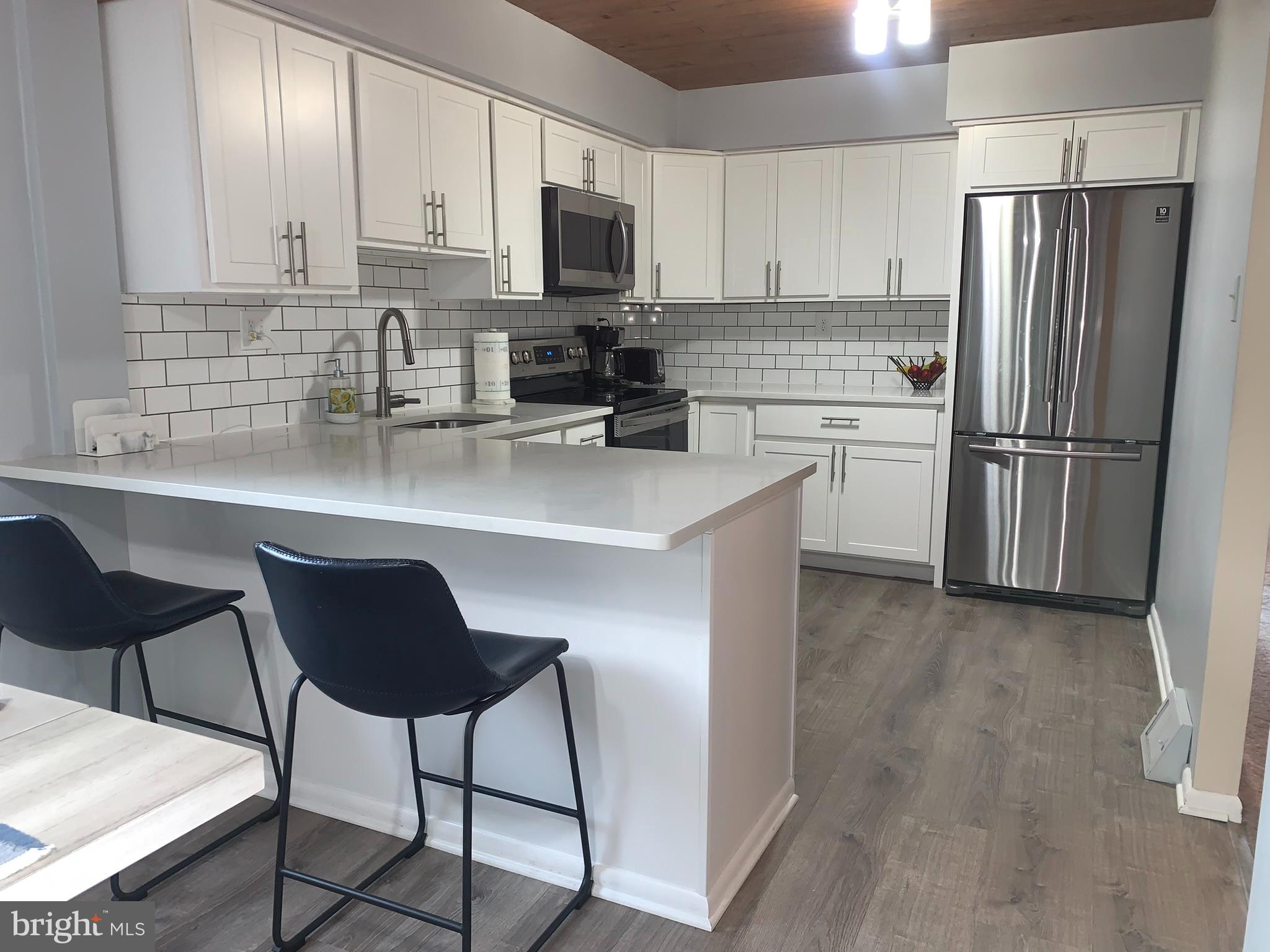 1100 Norwalk Road Philadelphia, PA 19115 - Photo 2 of 31 New Kitchen with Quartz Countertops