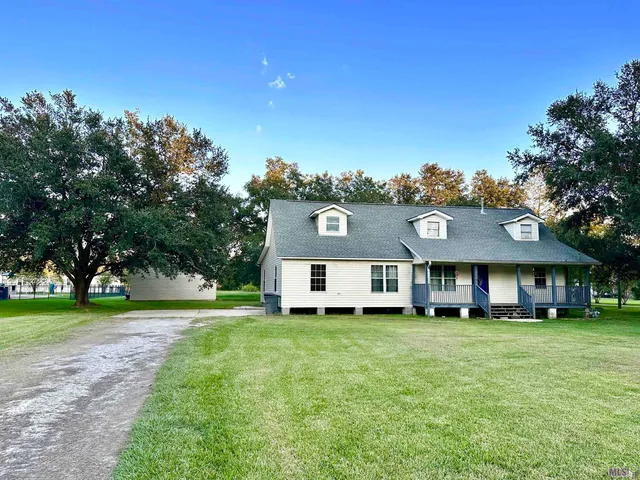 $375,900 | 13455 K C Road, Gonzales, LA 70737