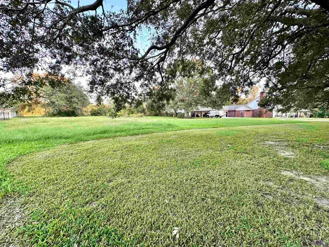 $375,900 | 13455 K C Road, Gonzales, LA 70737