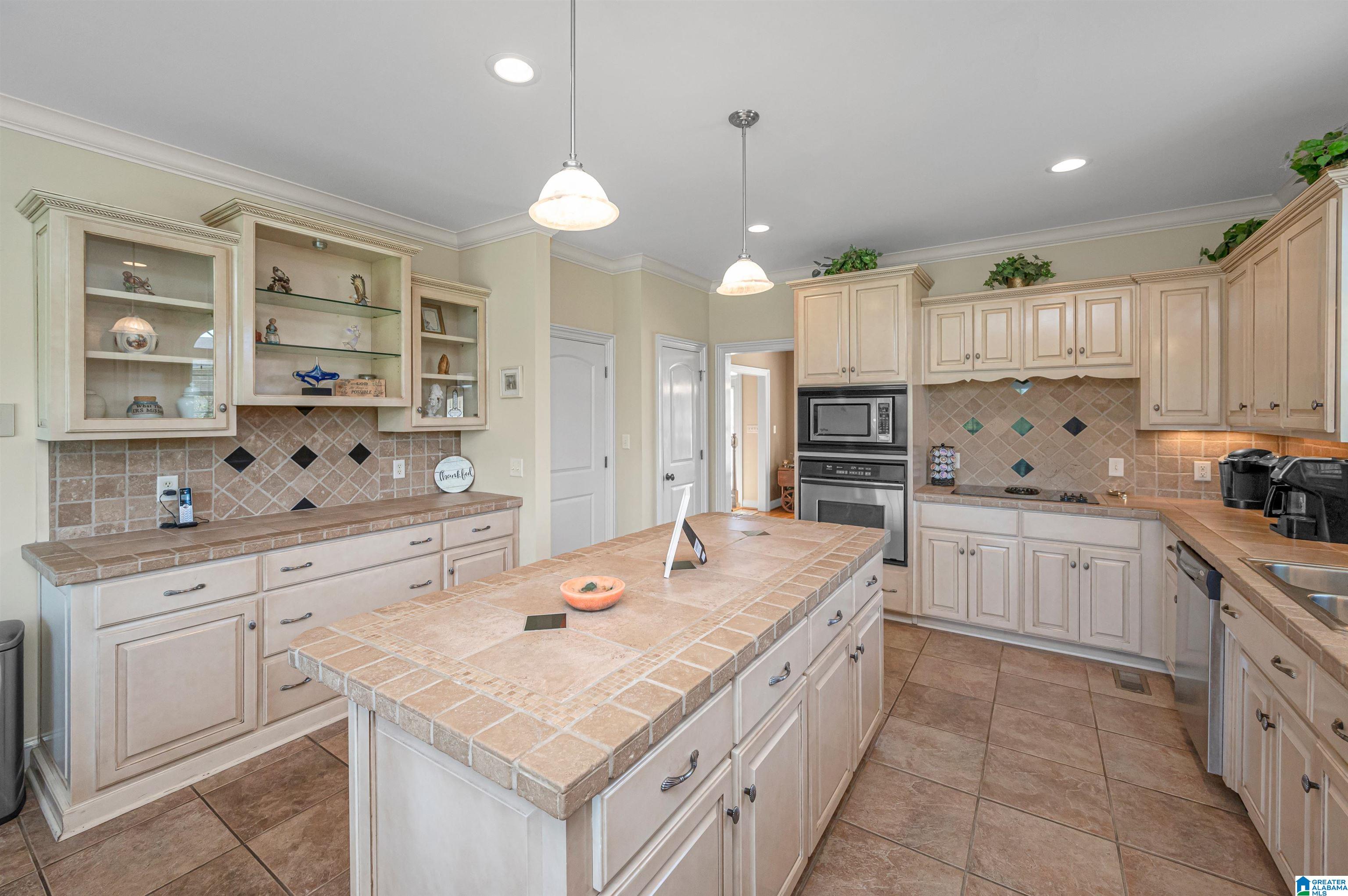 7972 Overbrook Parkway Morris, AL 35116 - Photo 13 of 47