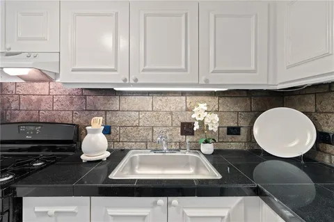 $289,900 | 1501 Clairmont Road, Decatur, GA 30033