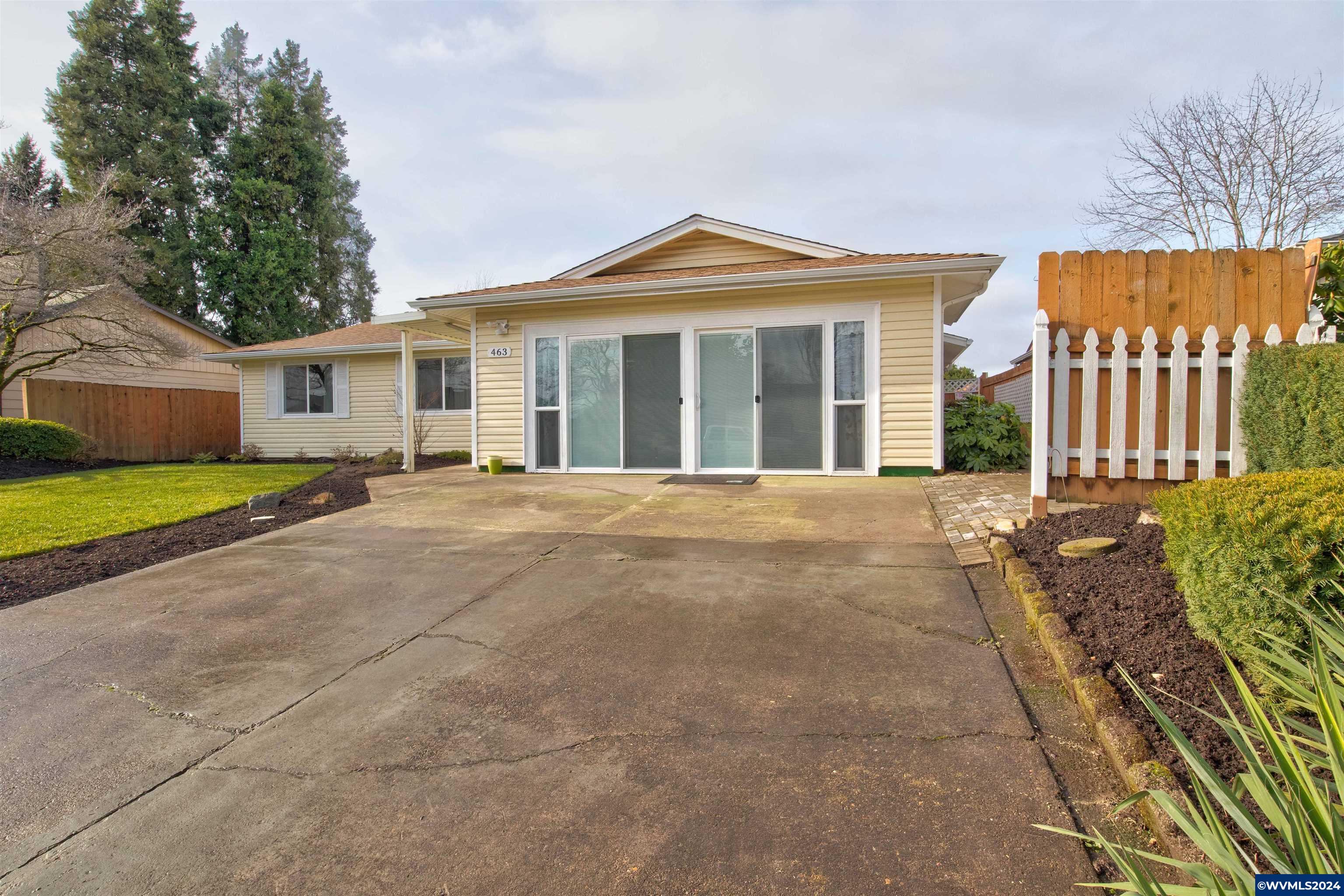 463 Snoopy Lane Northeast Salem, OR 97301 - Photo 2 of 42