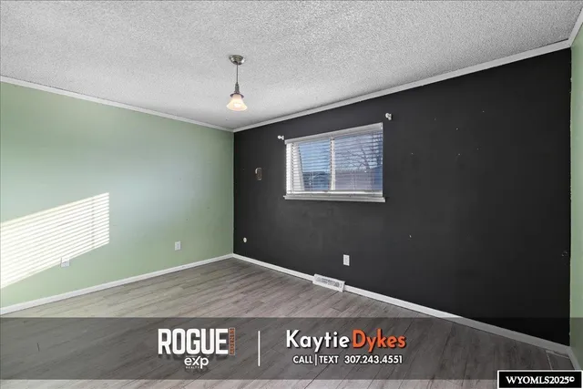 $275,000 | 2230 East 16th Street, Casper, WY 82609