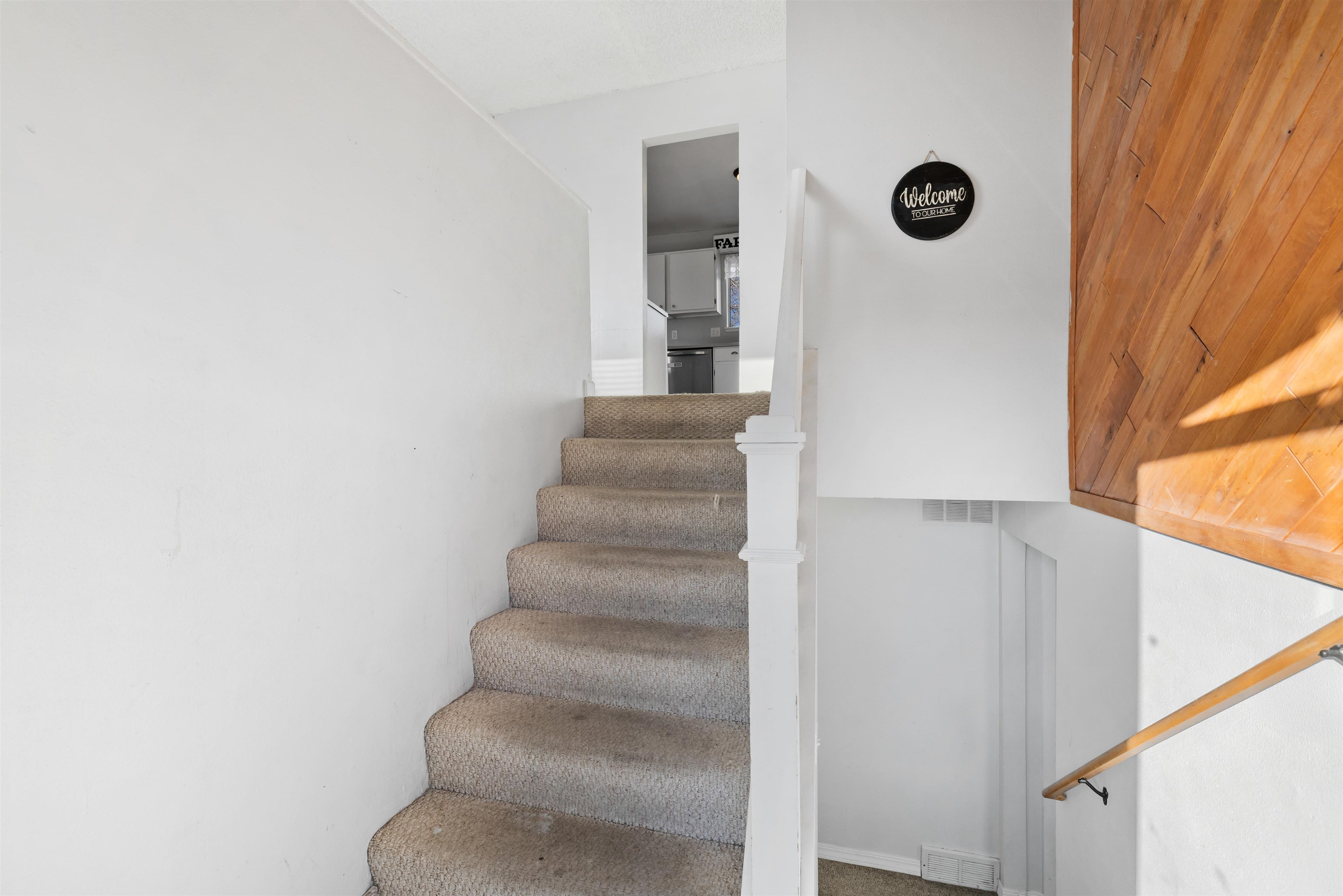2230 East 16th Street Casper, WY 82609 - Photo 2 of 33