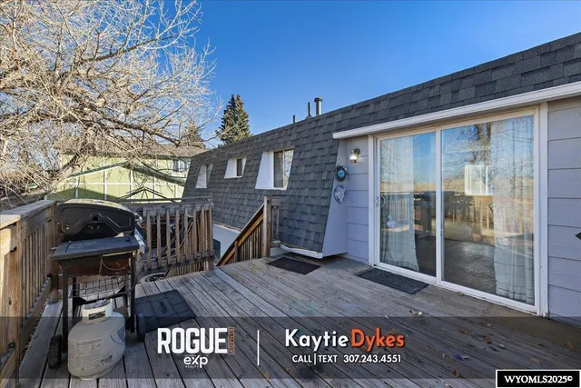 $275,000 | 2230 East 16th Street, Casper, WY 82609