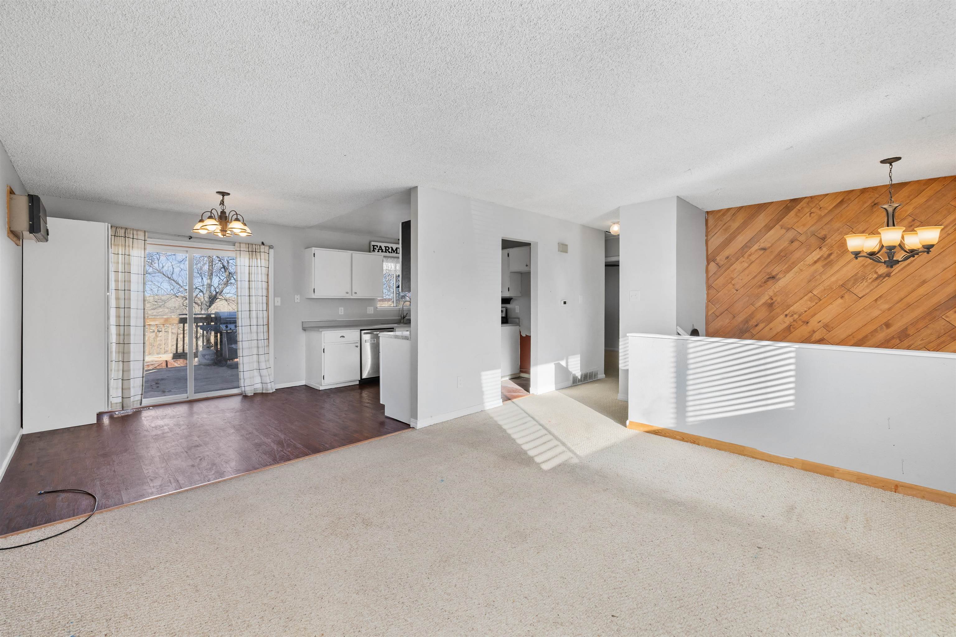 2230 East 16th Street Casper, WY 82609 - Photo 5 of 33