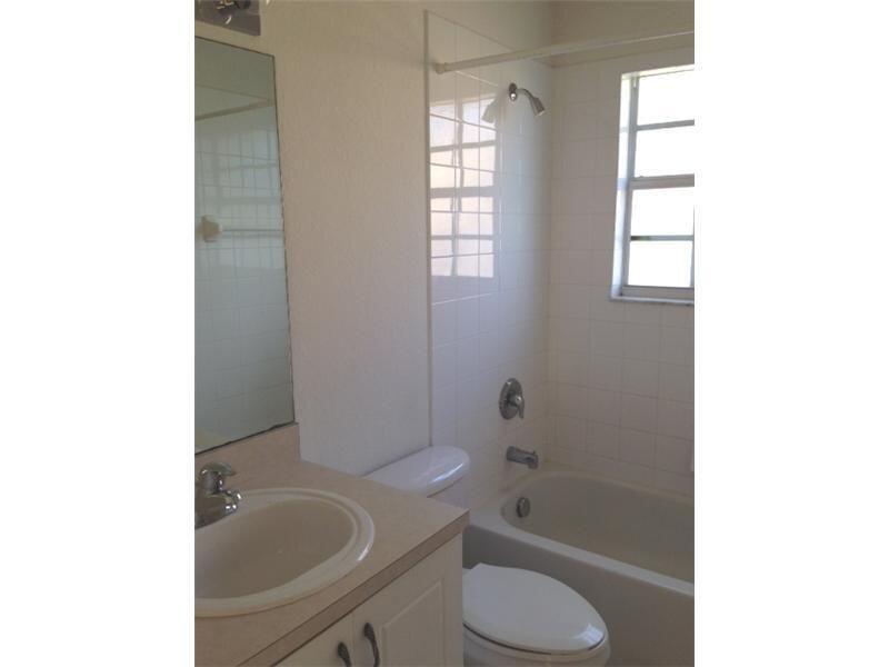 2103 Southwest 87th Terrace, Unit 2103 Miramar, FL 33025 - Photo 2 of 10 guest bath