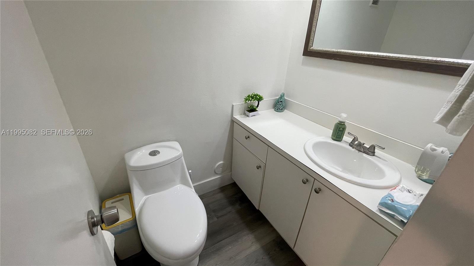 10801 Southwest 109th Court, Unit D108 Miami, FL 33176 - Photo 9 of 17