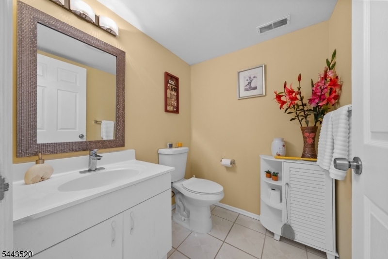 29 Brook Street Somerset, NJ 08873 - Photo 19 of 38
