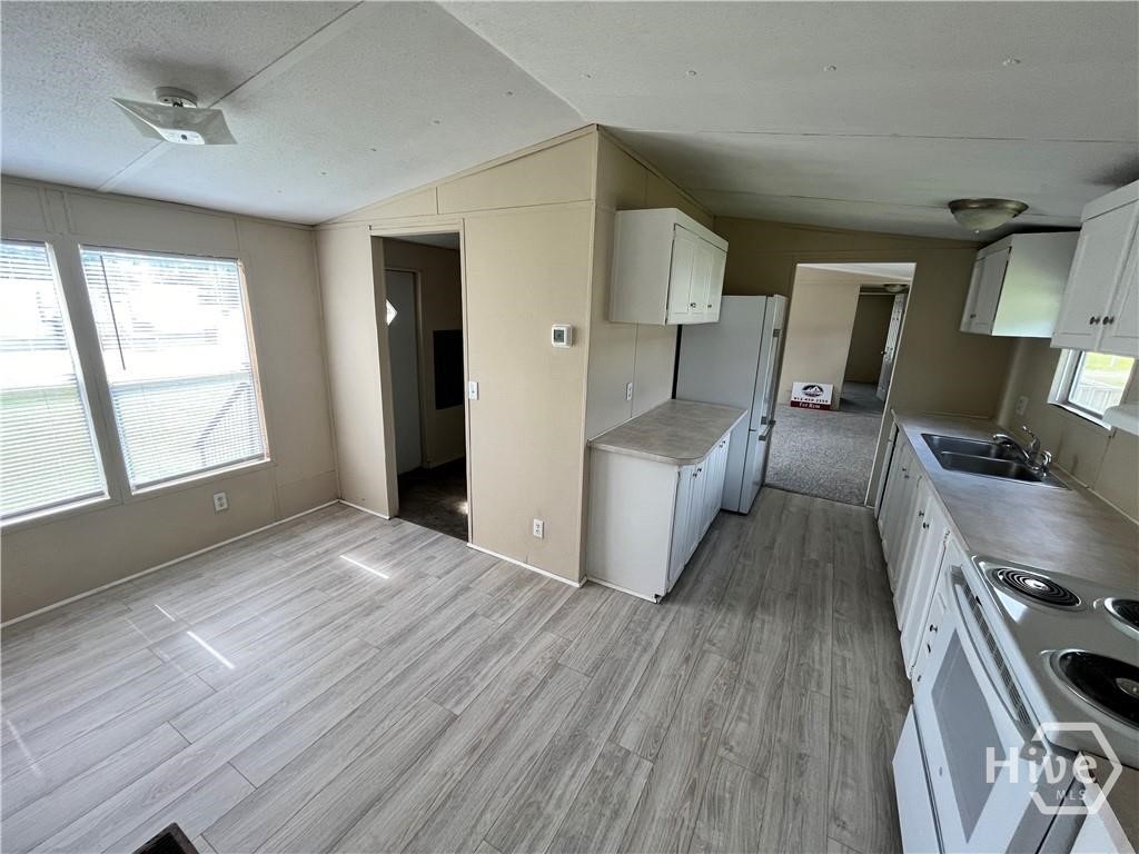 110 Miles Park Road, Unit 6 Pembroke, GA 31321 - Photo 3 of 8