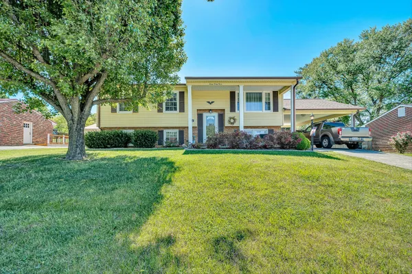 $320,000 | 3033 Parham Drive, Roanoke, VA 24014