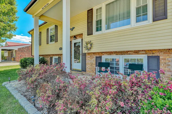 $320,000 | 3033 Parham Drive, Roanoke, VA 24014