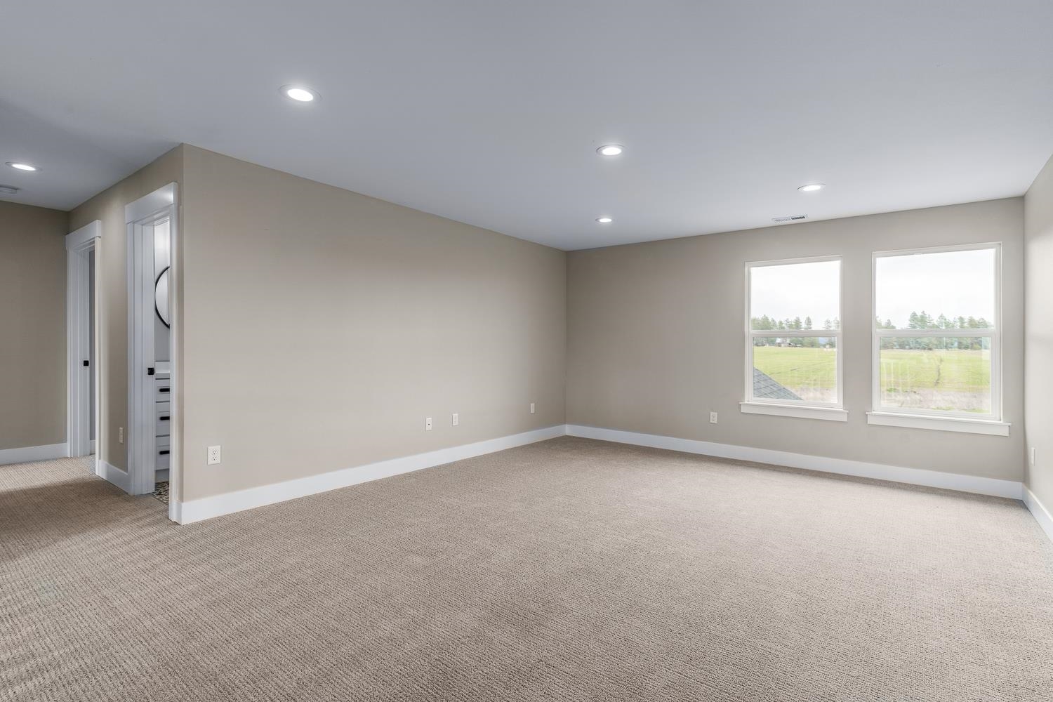 10007 South Sherman Road Spokane, WA 99224 - Photo 12 of 40